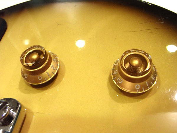 エルトン・ジョン 旧規格2タイトルセット 日本盤 消費税表記なし 帯付属 エルトン・ジョン 旧規格2タイトルセット 日本盤 消費税表記なし 帯付属